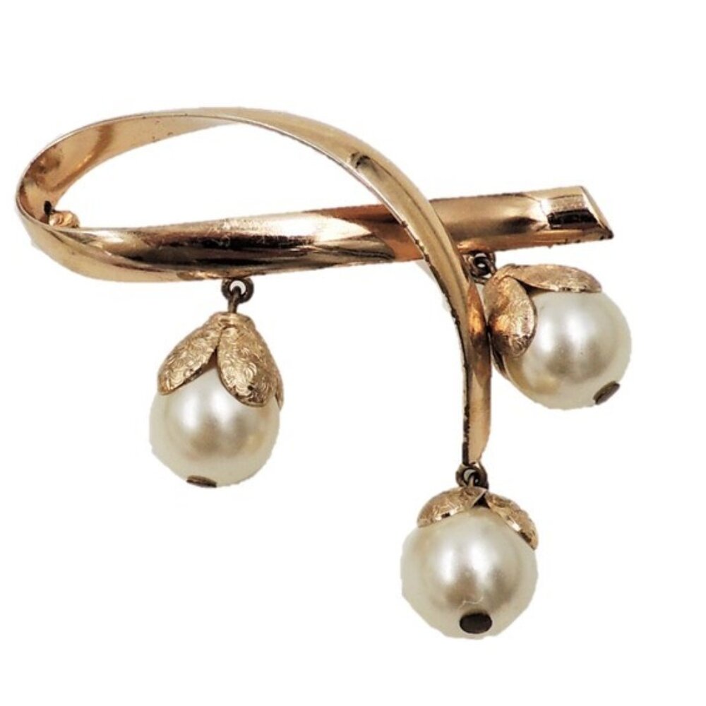 Vintage 1950s Signed Napier Big Faux-Pearl Brooch